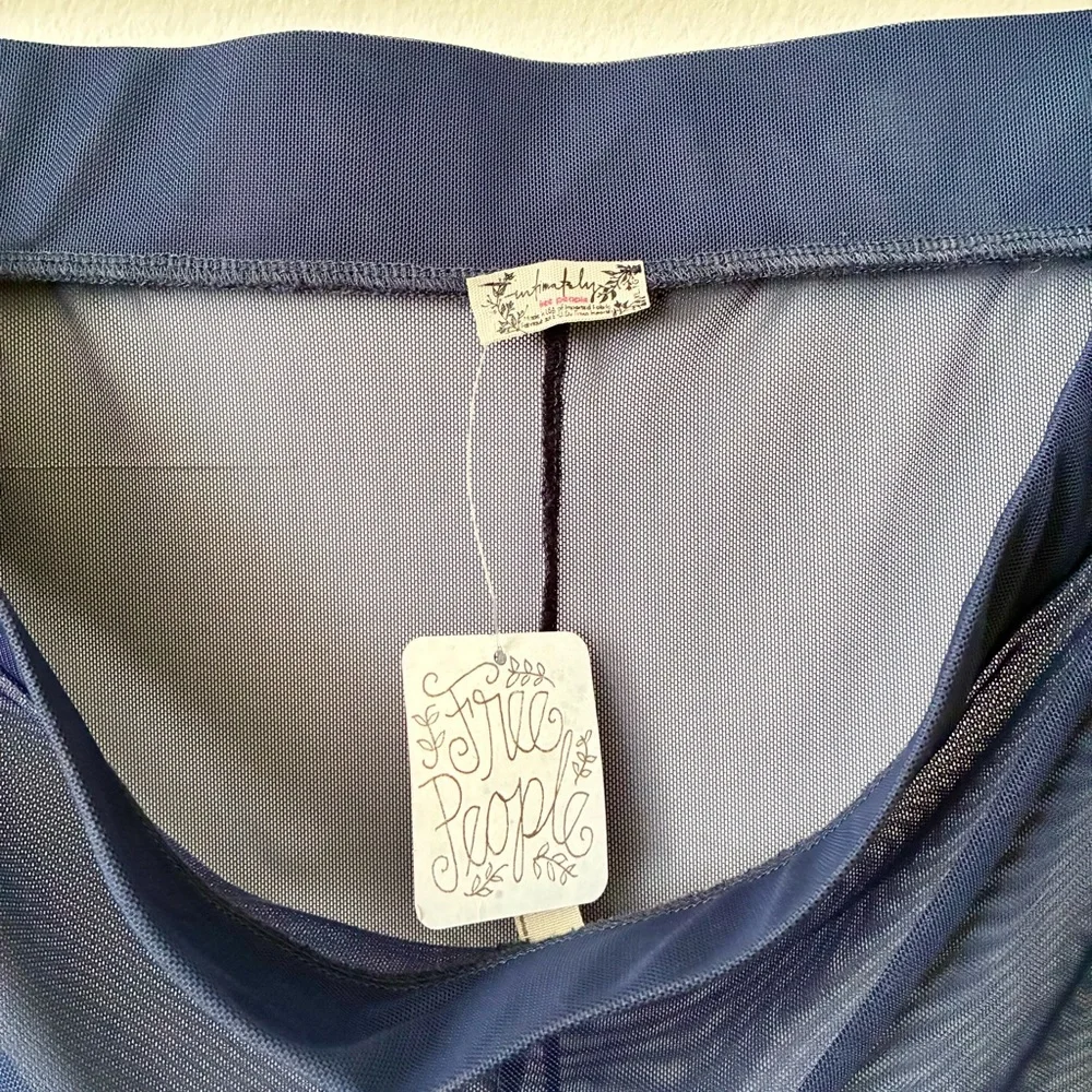 NEW Free People “Make It Happen Mesh Leggings” Dark Blue Size XL - Picture 8 of 9